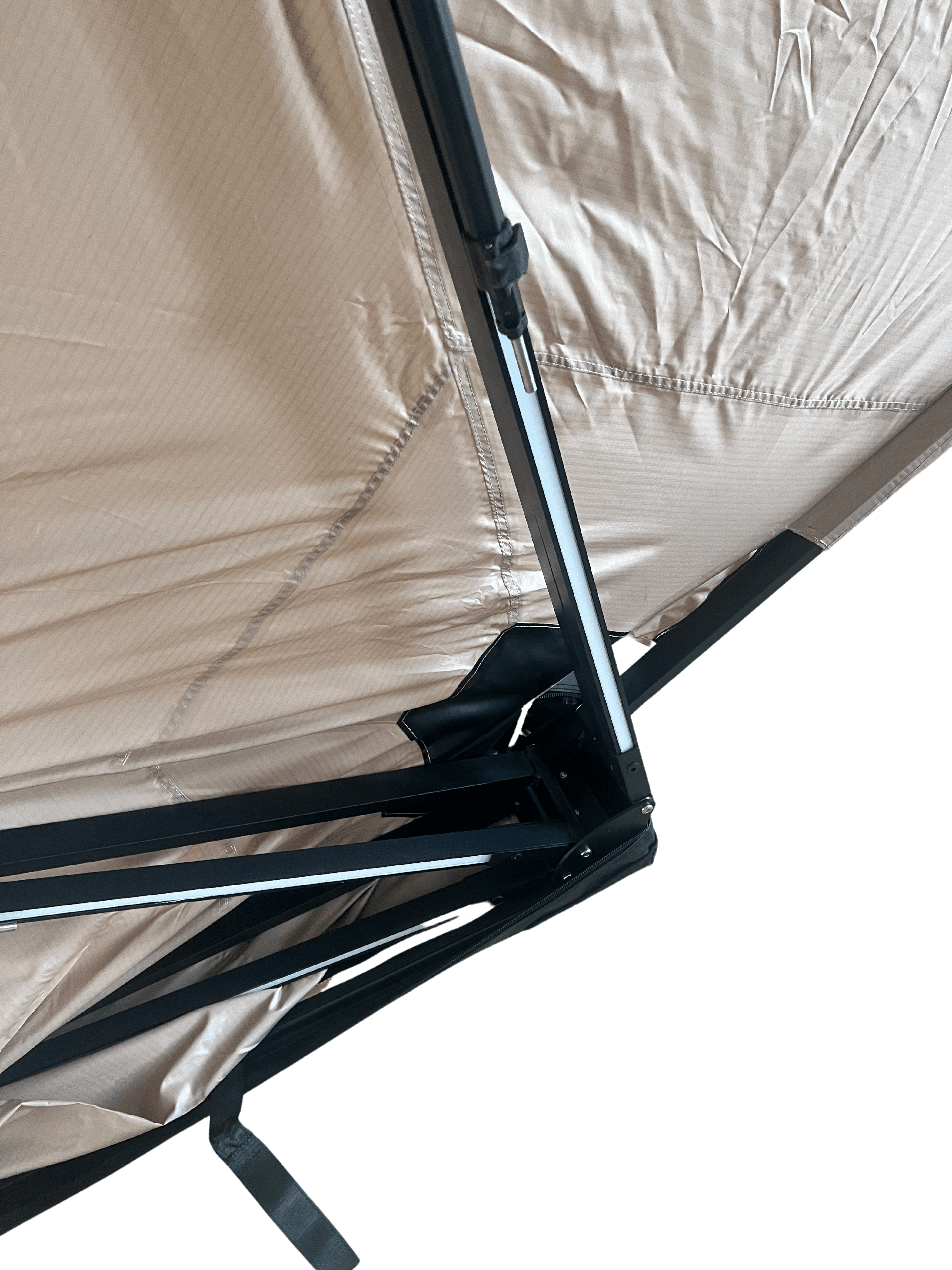 270-degree awning – Versatile suspended awning for outdoor shade
